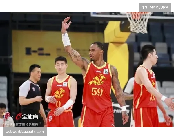 朱俊龙赵嘉仁承担更多进攻权重 广厦锋线群紧急补位